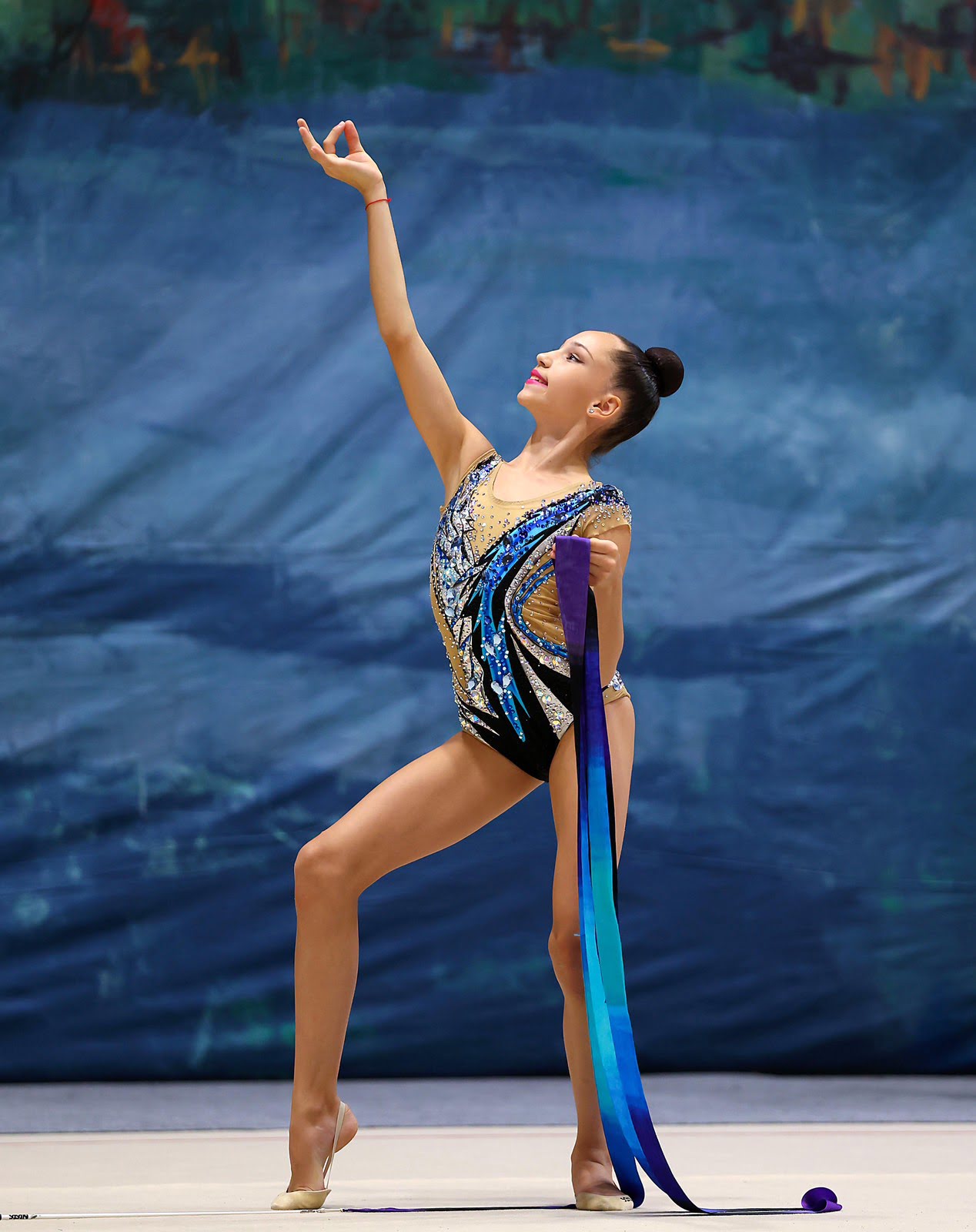 RHYTHMIC GYMNASTICS 